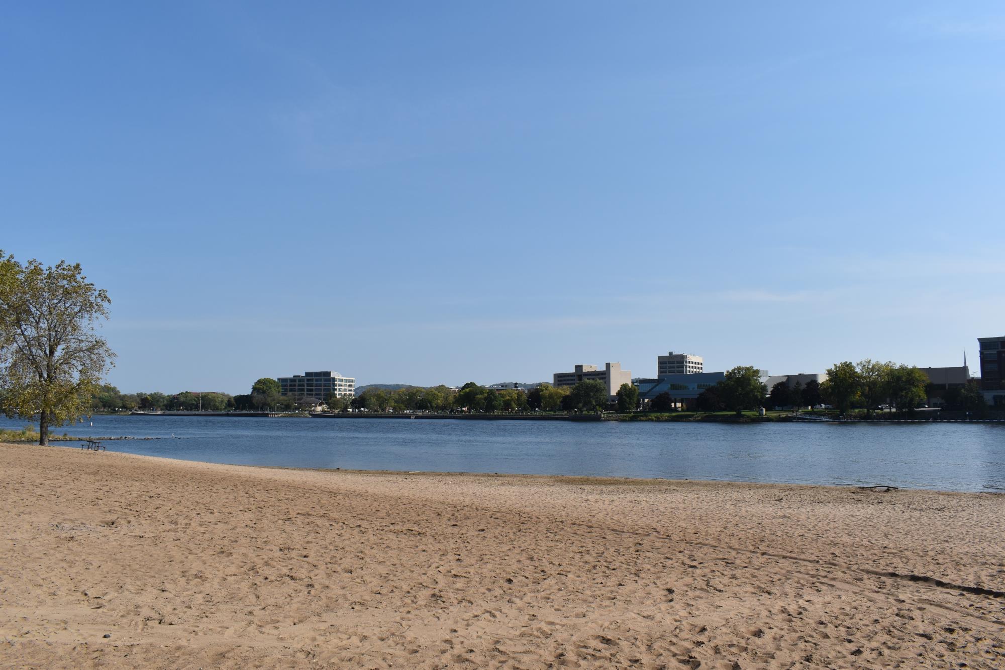 Pettibone Beach-Riverside View